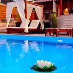 Angelo - Private Pool