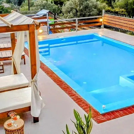 Angelo - Private Pool Porto Heli