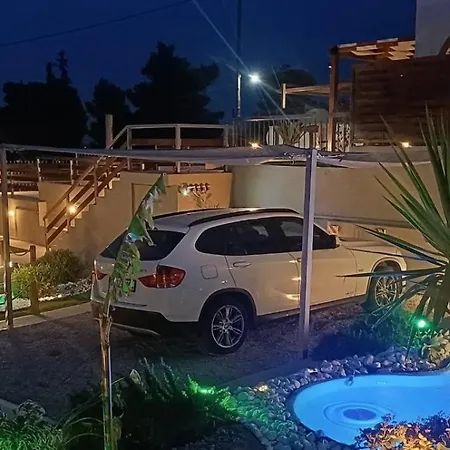 Angelo - Private Pool 펜션
